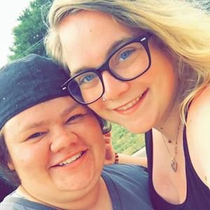 Meet your Posher, Cassie